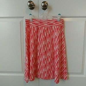 Dress Barn Pink Zig Zag Pattern Skirt